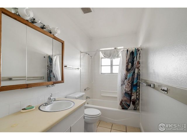 107 S 5th St, La Salle, CO 80645