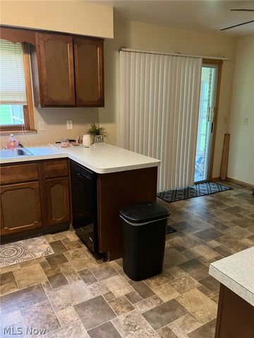5840-42 Pawnee Street NW, North Canton, OH 44720