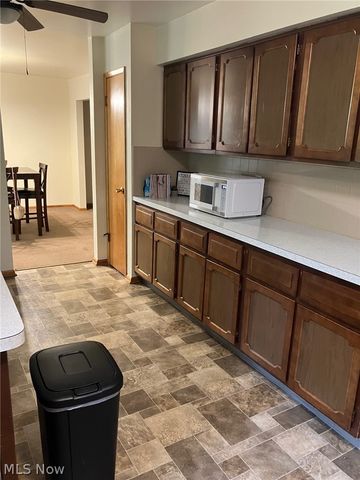 5840-42 Pawnee Street NW, North Canton, OH 44720