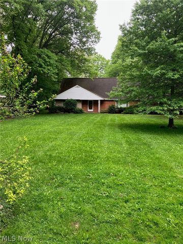 5840-42 Pawnee Street NW, North Canton, OH 44720
