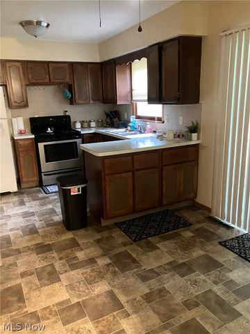 5840-42 Pawnee Street NW, North Canton, OH 44720