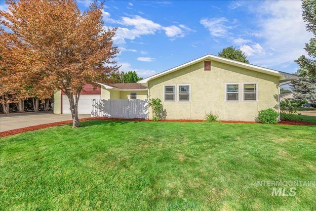91 S Andrew St, Nampa, ID 83651