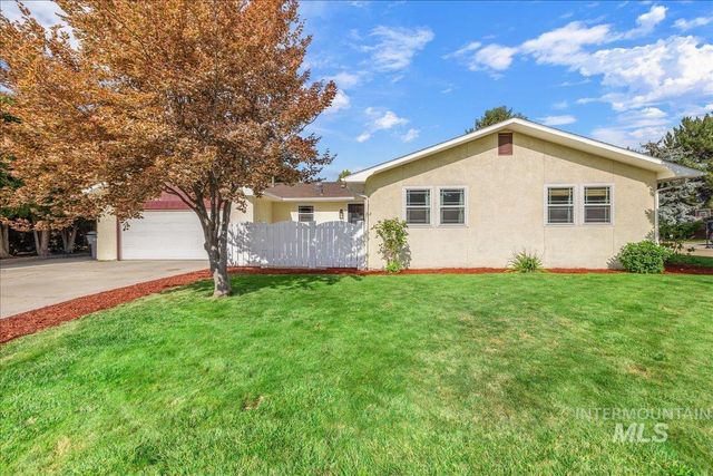 91 S Andrew St, Nampa, ID 83651