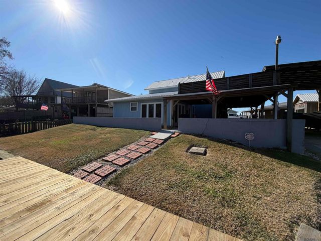 4993 Pecan Ln, Jarreau, LA 70749