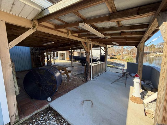 4993 Pecan Ln, Jarreau, LA 70749