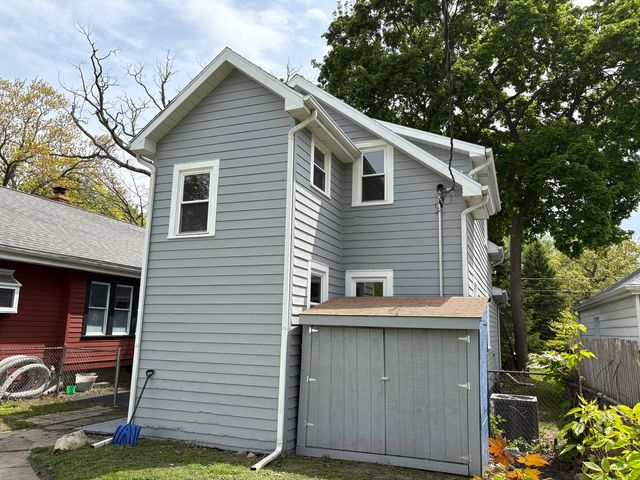 926 Park Avenue, Winthrop Harbor, IL 60096