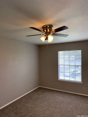 8111 Rain Forest Drive, San Antonio, TX 78239