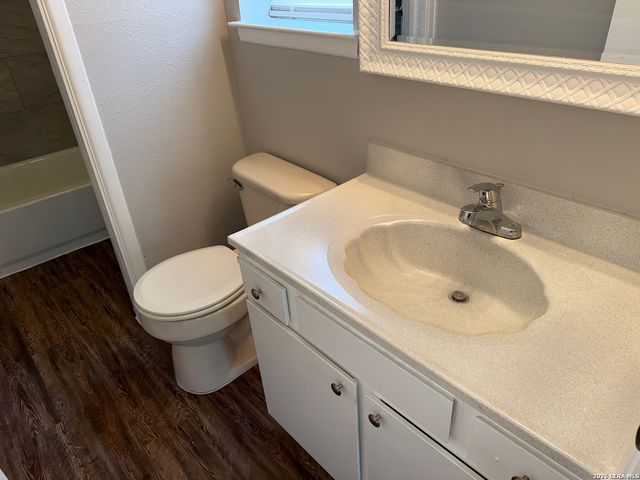 8111 Rain Forest Drive, San Antonio, TX 78239