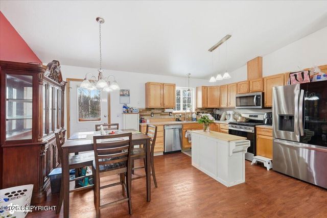 2790 E Wanamingo Drive, Wasilla, AK 99654