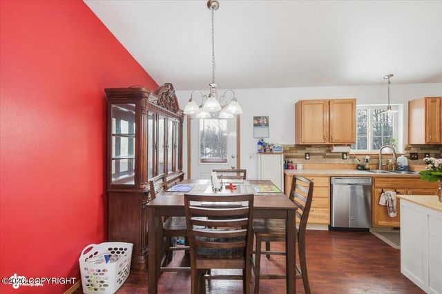 2790 E Wanamingo Drive, Wasilla, AK 99654