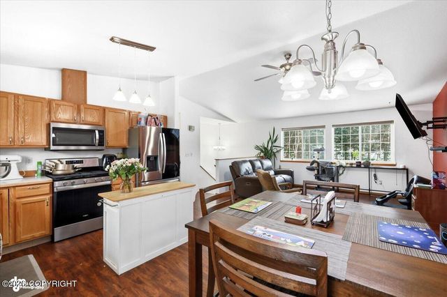 2790 E Wanamingo Drive, Wasilla, AK 99654