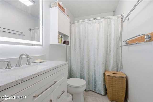 2790 E Wanamingo Drive, Wasilla, AK 99654