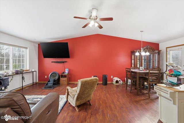 2790 E Wanamingo Drive, Wasilla, AK 99654