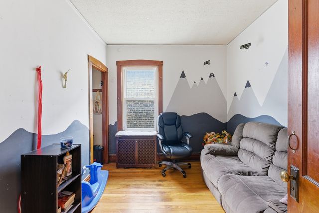 1605 S 49th Court, Cicero, IL 60804