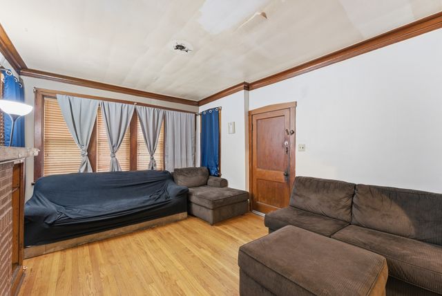 1605 S 49th Court, Cicero, IL 60804