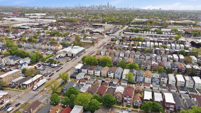 1605 S 49th Court, Cicero, IL 60804