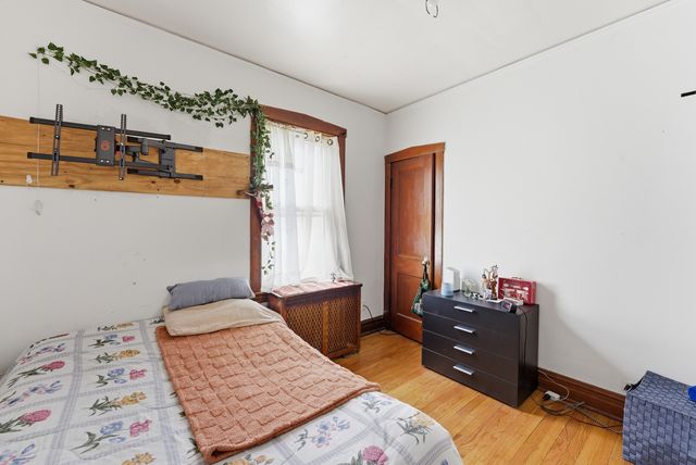1605 S 49th Court, Cicero, IL 60804