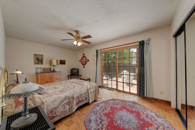 1025 Lynch Court NW, Albuquerque, NM 87104