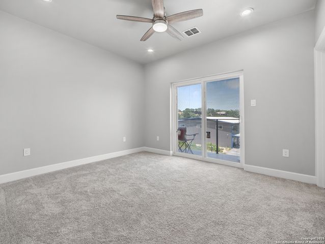 408 canyon circle, Canyon Lake, TX 78133