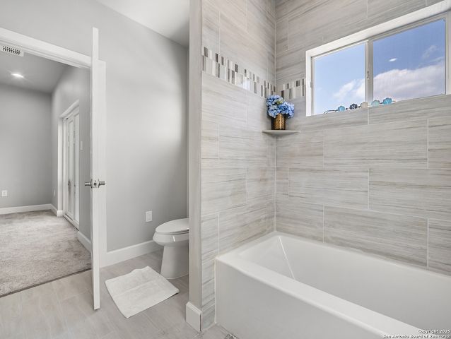 408 canyon circle, Canyon Lake, TX 78133