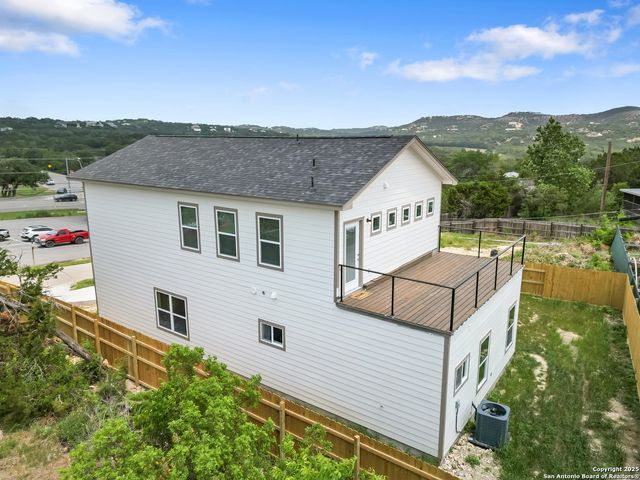 408 canyon circle, Canyon Lake, TX 78133