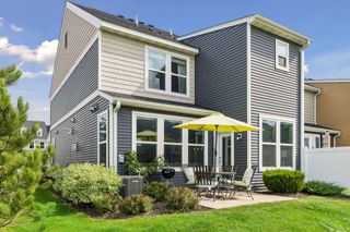 18477 60th Avenue N, Plymouth, MN 55446