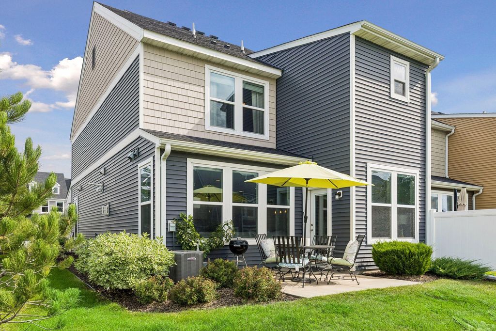 18477 60th Avenue N, Plymouth, MN 55446 — exterior