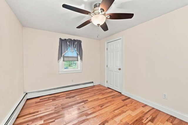 16 Crane Crossing Road, Plaistow, NH 03865
