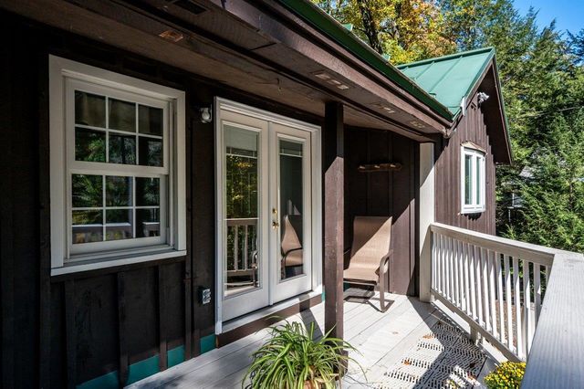 16 Crane Crossing Road, Plaistow, NH 03865