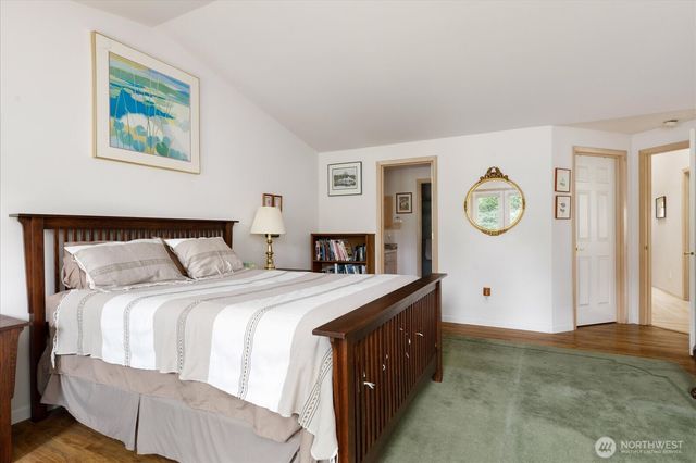 2475 SW Talon Loop, Oak Harbor, WA 98277