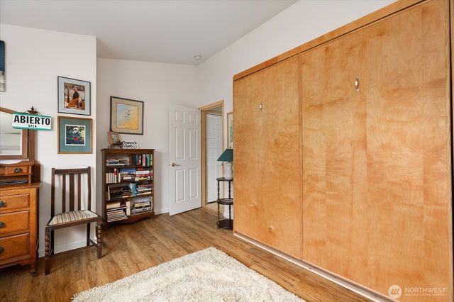 2475 SW Talon Loop, Oak Harbor, WA 98277