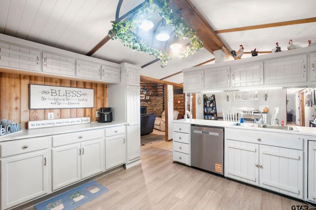4550 Crabapple RD, Gilmer, TX 75645
