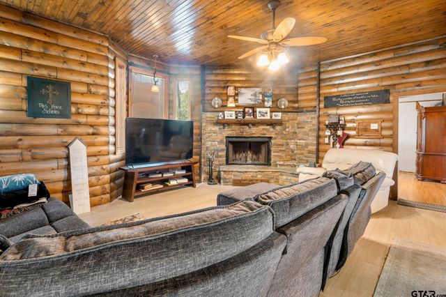 4550 Crabapple RD, Gilmer, TX 75645