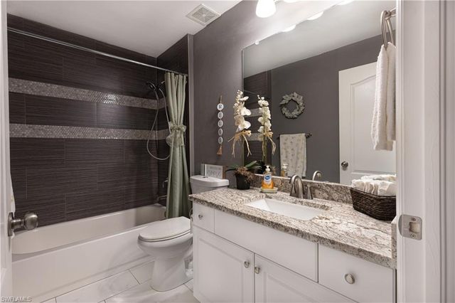 2212 5th AVE, Cape Coral, FL 33909