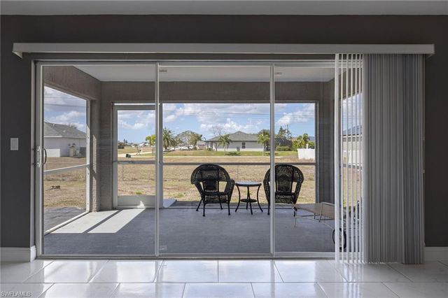 2212 5th AVE, Cape Coral, FL 33909