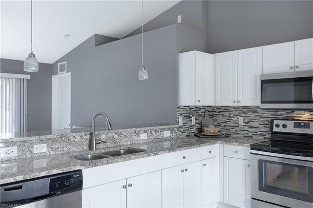 2212 5th AVE, Cape Coral, FL 33909