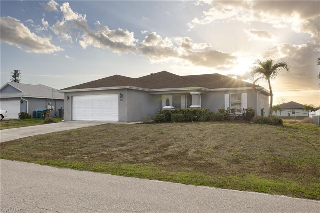 2212 5th AVE, Cape Coral, FL 33909