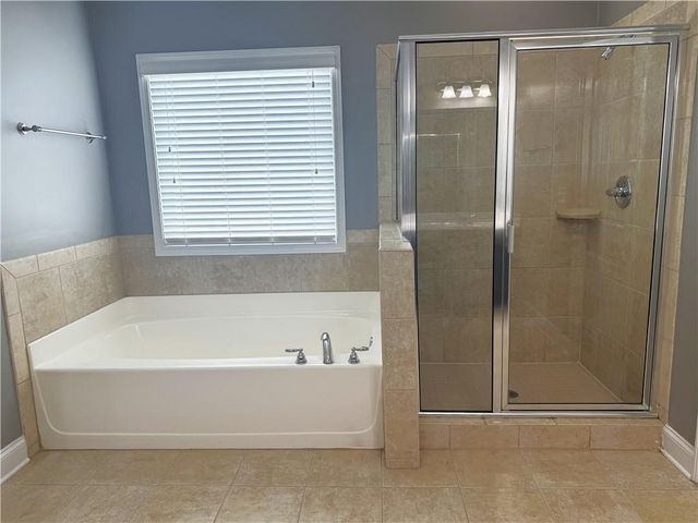 4215 Hopewell Manor Dr, Cumming, GA 30028