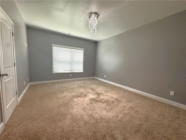 4215 Hopewell Manor Dr, Cumming, GA 30028