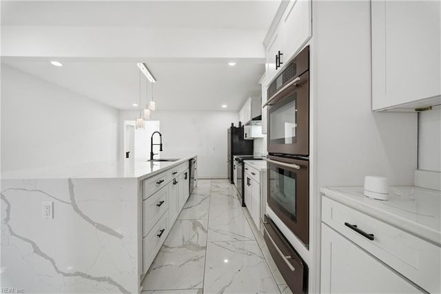 845 N King ST, Hampton, VA 23669