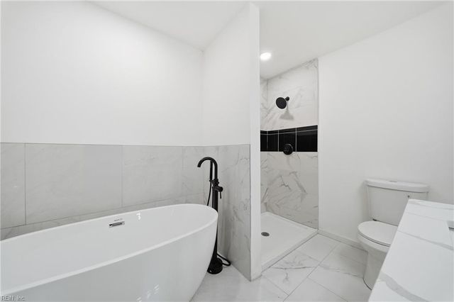 845 N King ST, Hampton, VA 23669