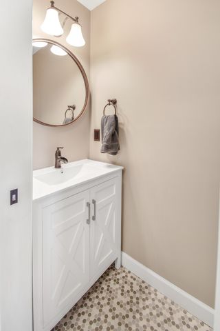 4816 Wayside Dr, Old Hickory, TN 37138