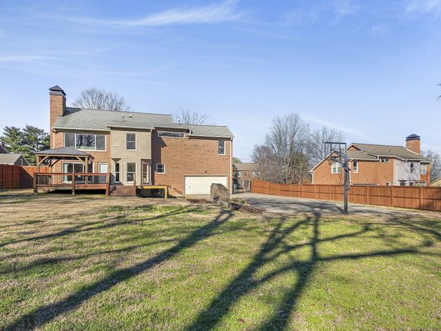 4816 Wayside Dr, Old Hickory, TN 37138