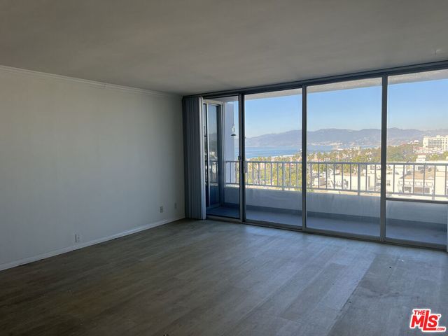 2700 Neilson Way 1623, Santa Monica, CA 90405