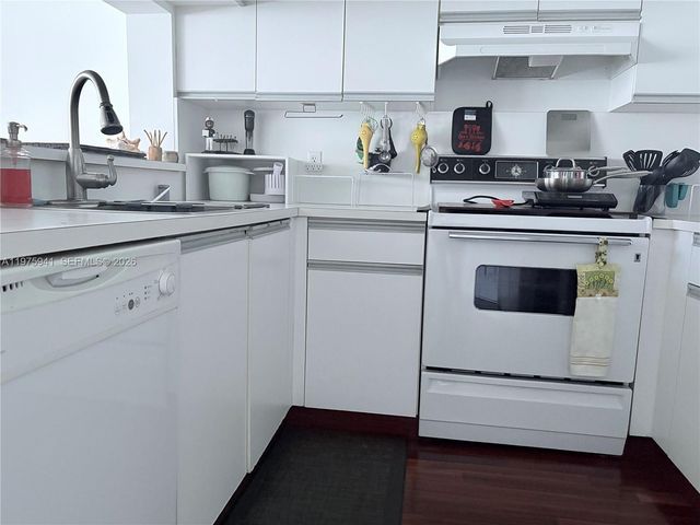 1300 SW 125th Ave 204K, Pembroke Pines, FL 33027