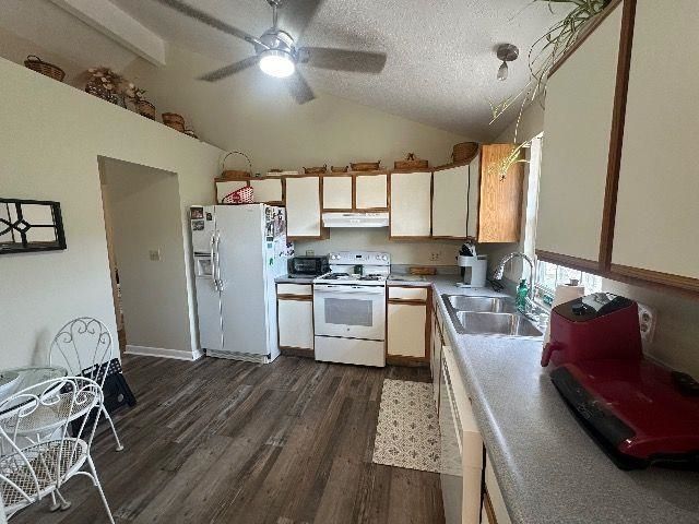 101 Macy Drive, Barboursville, WV 25504