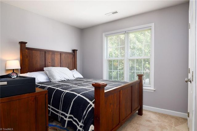 3905 Fairstone Place, High Point, NC 27265