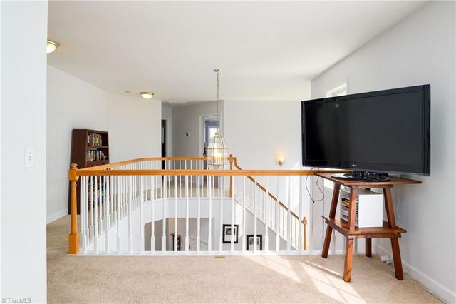 3905 Fairstone Place, High Point, NC 27265