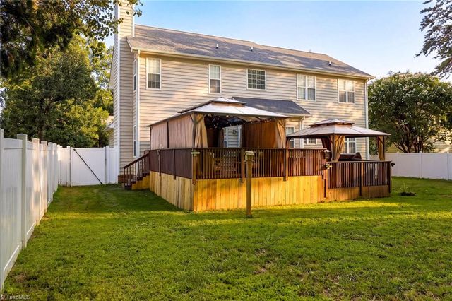 3905 Fairstone Place, High Point, NC 27265
