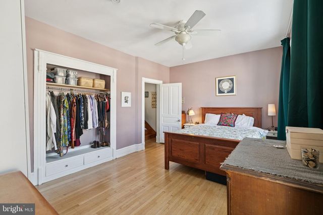 122 E WASHINGTON LN, Philadelphia, PA 19144